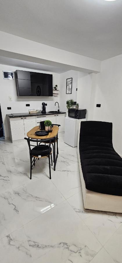 Apartament cu 2 dormitoare